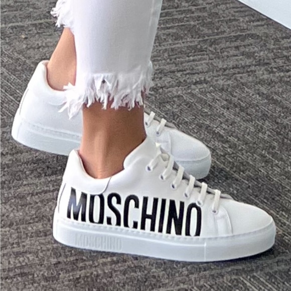 MOSCHINO
White Leather Mid-Top Sneakers - Picture 6 of 7